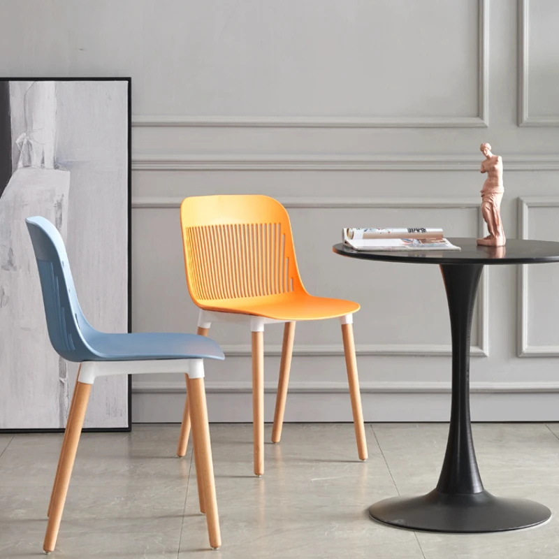 Прост и универсален стол за хранене дебели пластмасови скандинавските столове Домакински удобен кухи стол с облегалка на Стол за почивка . ' - ' . 1