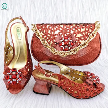 QSGFC2023 Дамски обувки и Подходящи чанти, Обувки на дебелите ток, Дизайн с изрезки, Удобни дамски обувки на висок ток, Сандали
